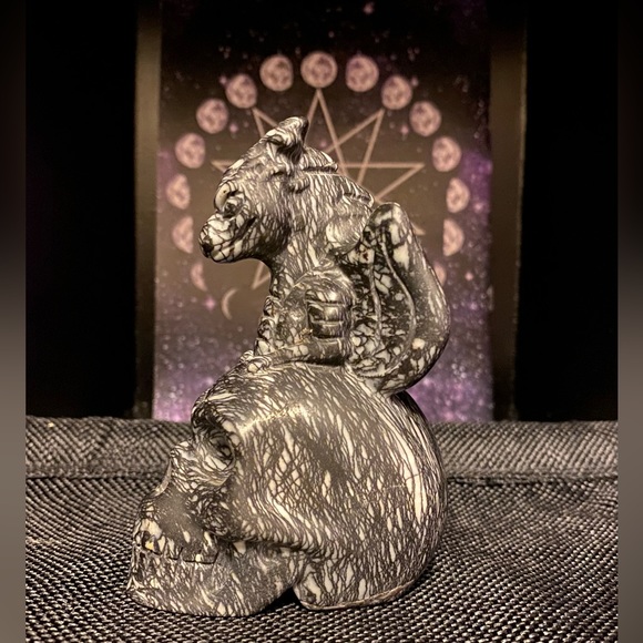 ❤️Spiderweb Jasper Flying Dragon Skull - Picture 3 of 3